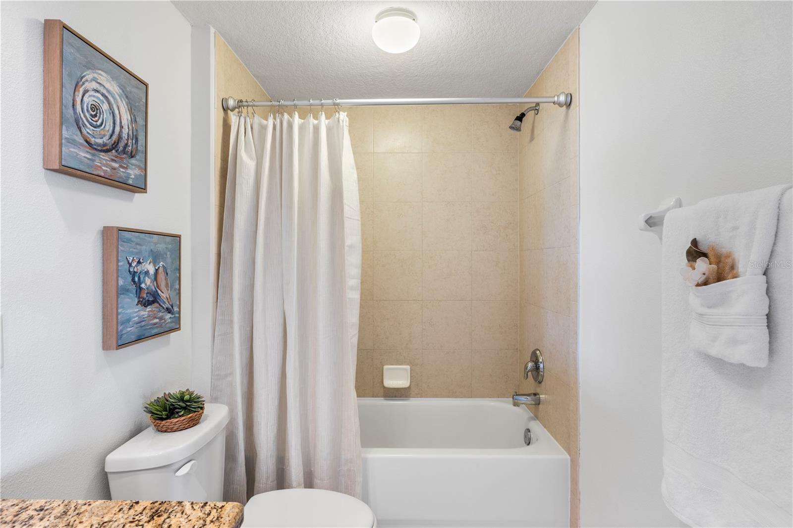 SEAVIEW PLACE AT GULF LANDINGS A CONDO - Residential