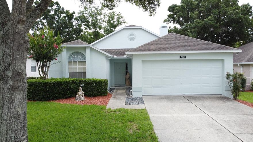 JUST REDUCED..Welcome to the Kings Ridge Golf Course Community.  Kings Ridge offers it all with 24 hour guard gate for security, 2 golf courses and golf range, Multi Million Dollar Clubhouse and it offers all you could imagine.  This property is the Canterbury model in the Sir Walter Series. Open floor plan. Laminate floors throughout. Stainless steel appliances.  2 bedrooms,  plus den/office or 3rd bedroom, 2 bathrooms,   Kitchen with Eat in Nook, formal dining room, great room and den!  Built in fireplace in great room.  You will be able to hop on your golf cart and zip right over to local shopping offering a grocery store, restaurants, banks, hair salons, Starbucks, McDonalds, Dr. offices and more.  Enjoy a day trip to one of Florida's beautiful beaches or local attractions such as Disney, Universal, Sea World, NASA Kennedy Space Center, or a day of local world famous shopping.  The HOA includes your lawn care, home cable, internet, and even the painting of your home every 6 years!  Use the beautiful clubhouse which features 3 pools, 2 spas, tennis and pickle ball courts, 2 golf courses, driving range, many clubs to join, group games such as Bingo, travel clubs, etc.  Too much to list!  Kings Ridge is conveniently located in the middle of it all.  It's only a 45 minute drive to Orlando International Airport too!