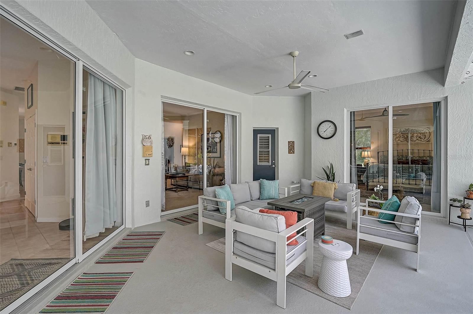 CALUSA LAKES - Residential