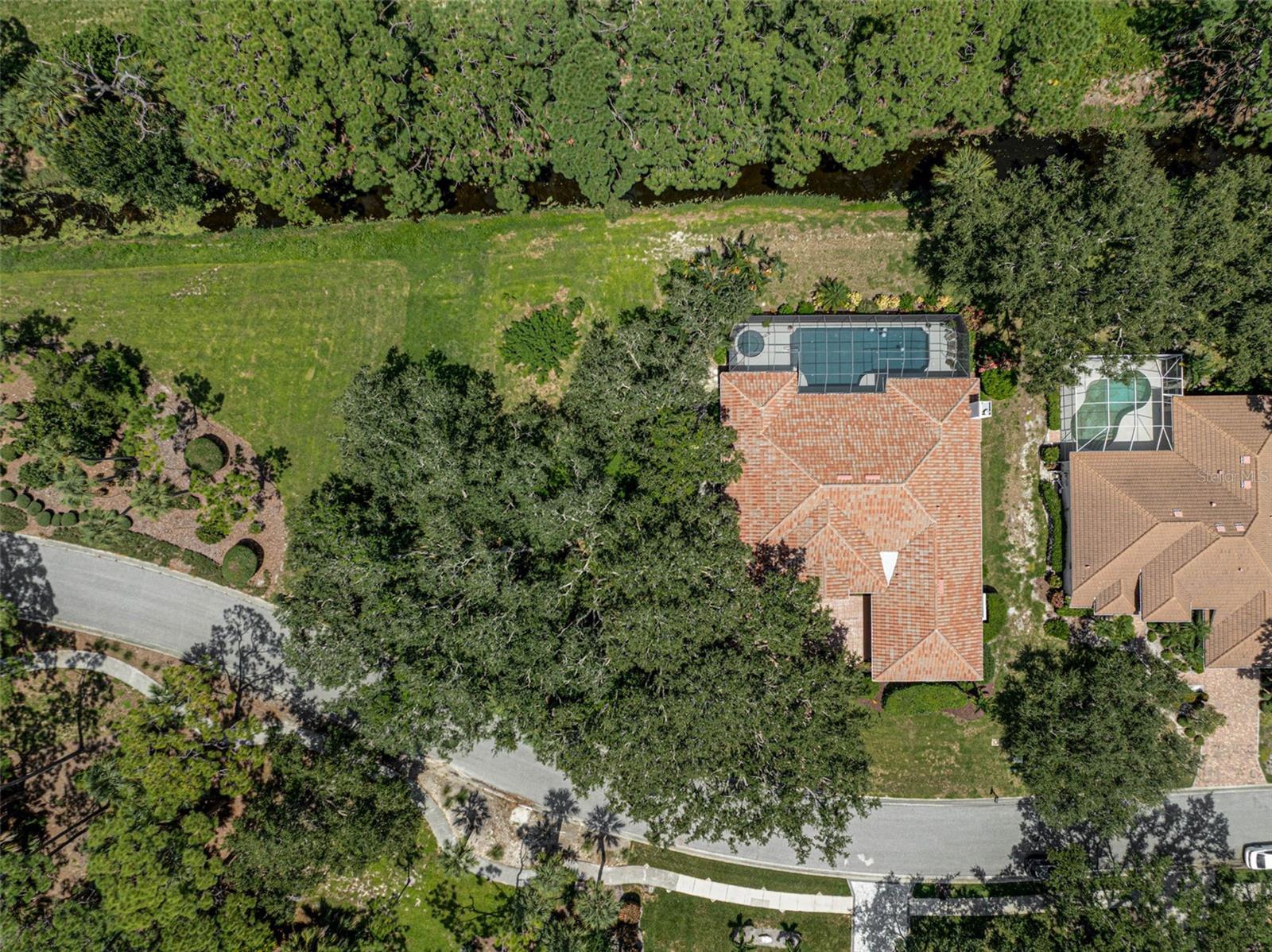 CALUSA LAKES - Residential