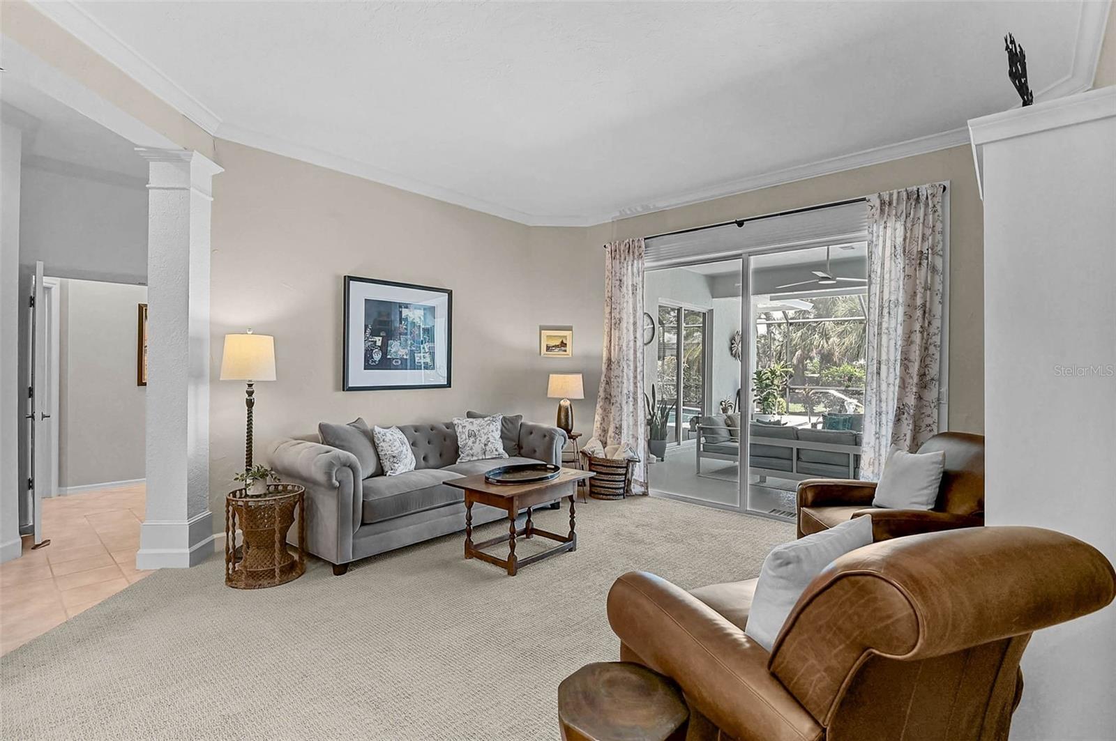 CALUSA LAKES - Residential