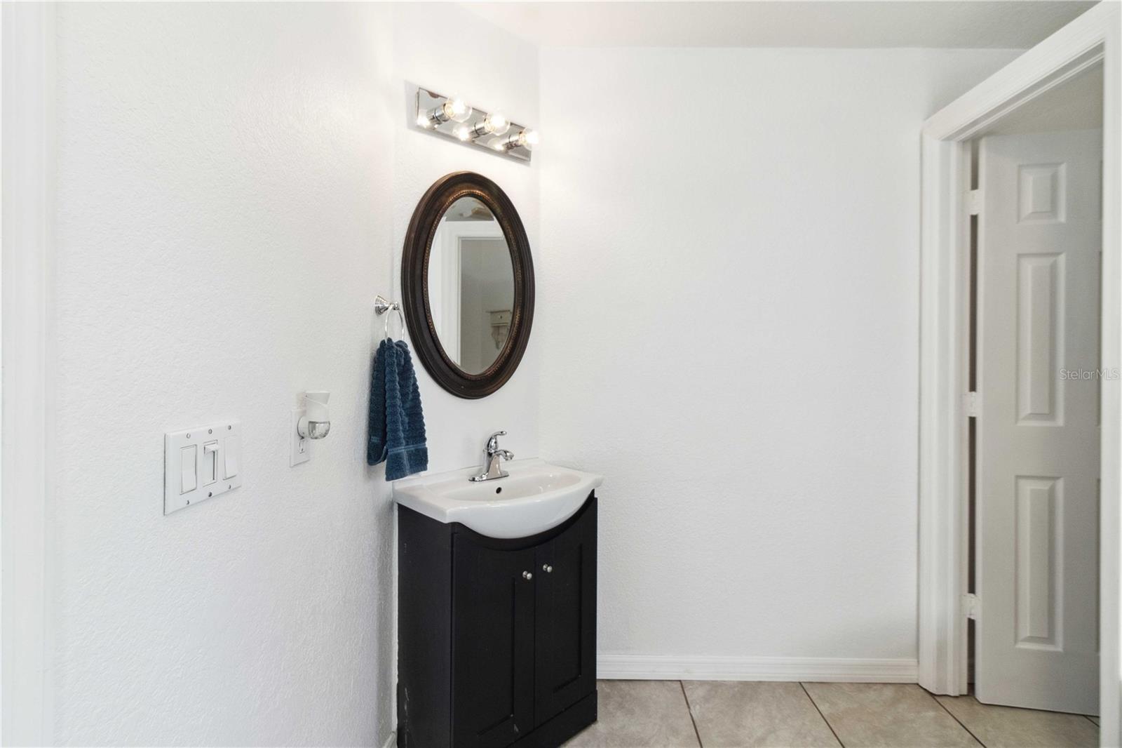 PORT CHARLOTTE SEC 015 - Residential Lease