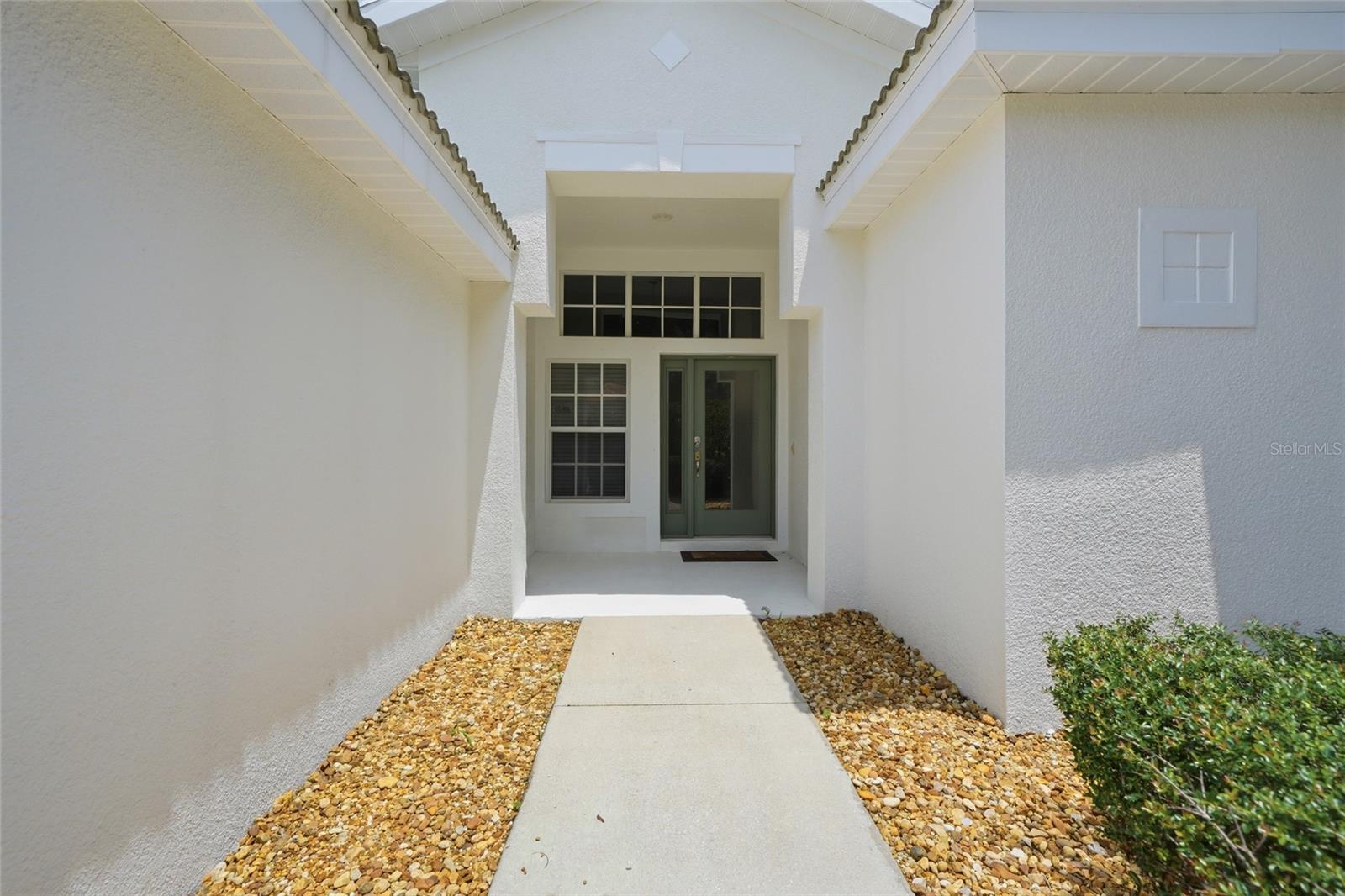 9007 WILLOWBROOK CIRCLE