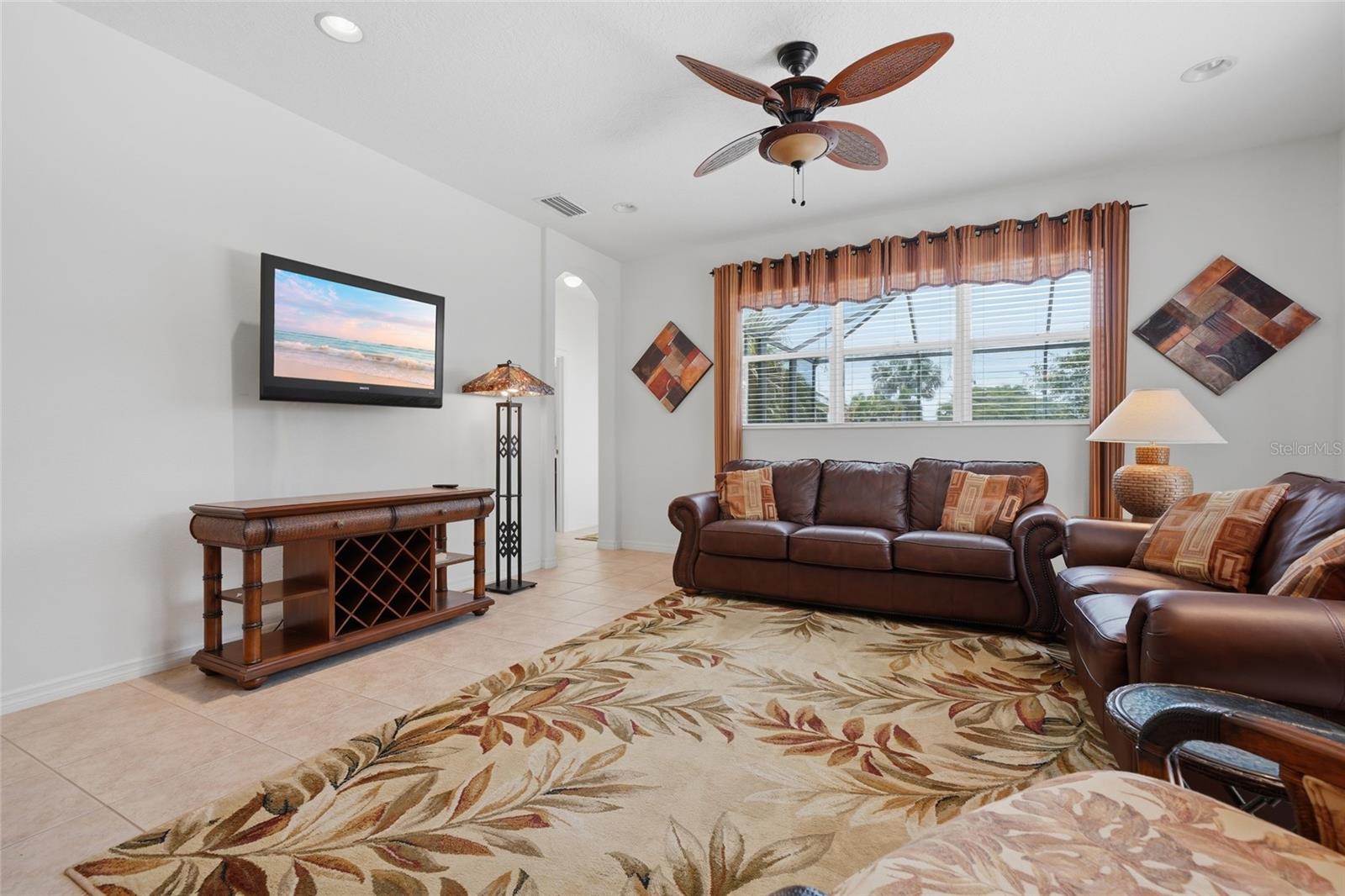 9007 WILLOWBROOK CIRCLE