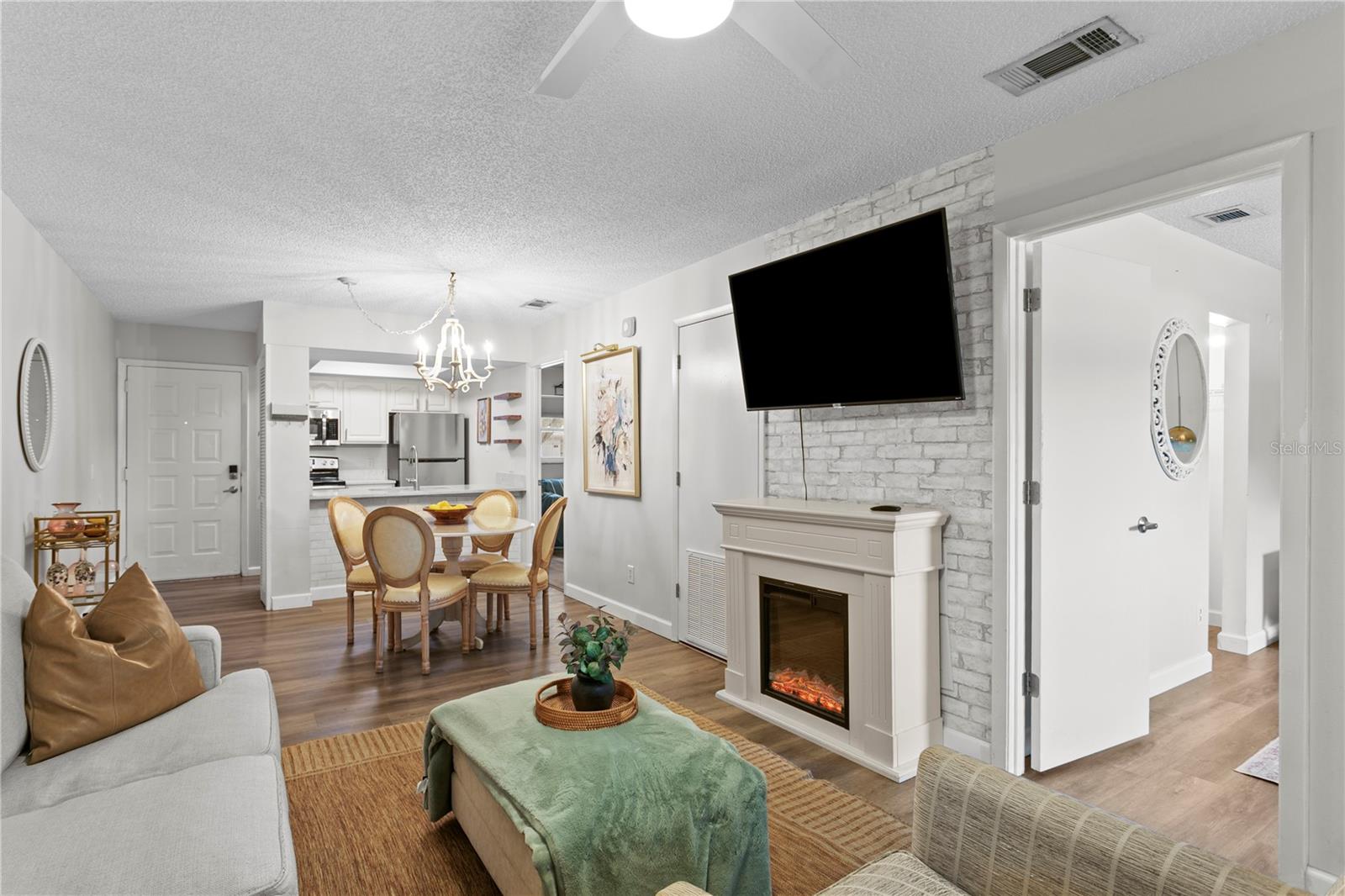 FAIR OAKS SOUTH TWO A CONDOMIN - Residential