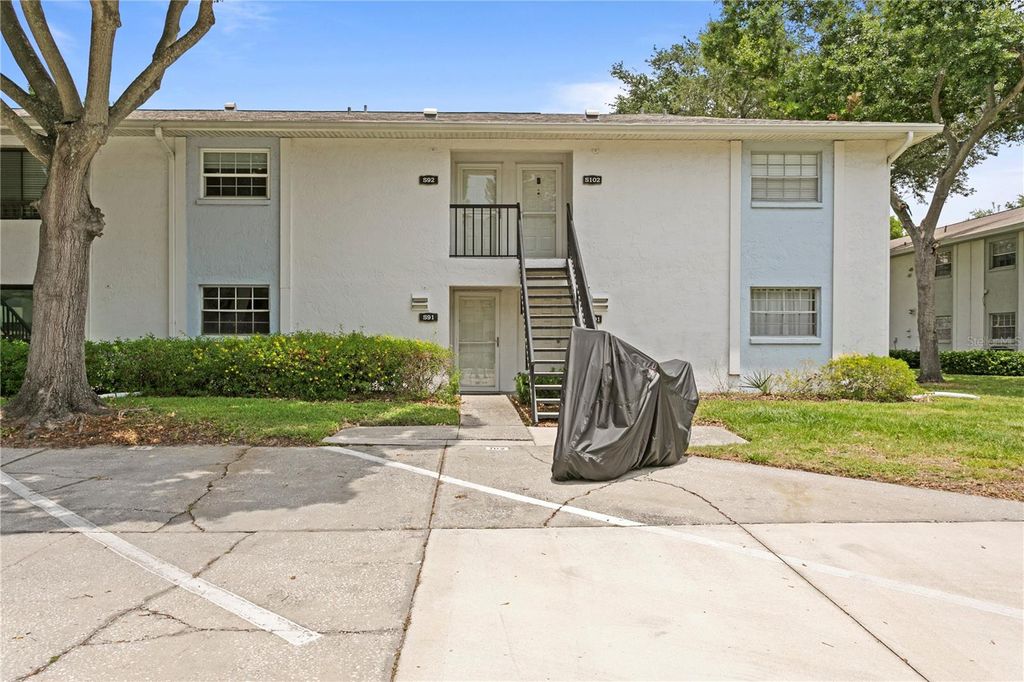 Photo of 4506 S Oak Drive #S92, Tampa, FL 33611 (MLS # TB8508435)