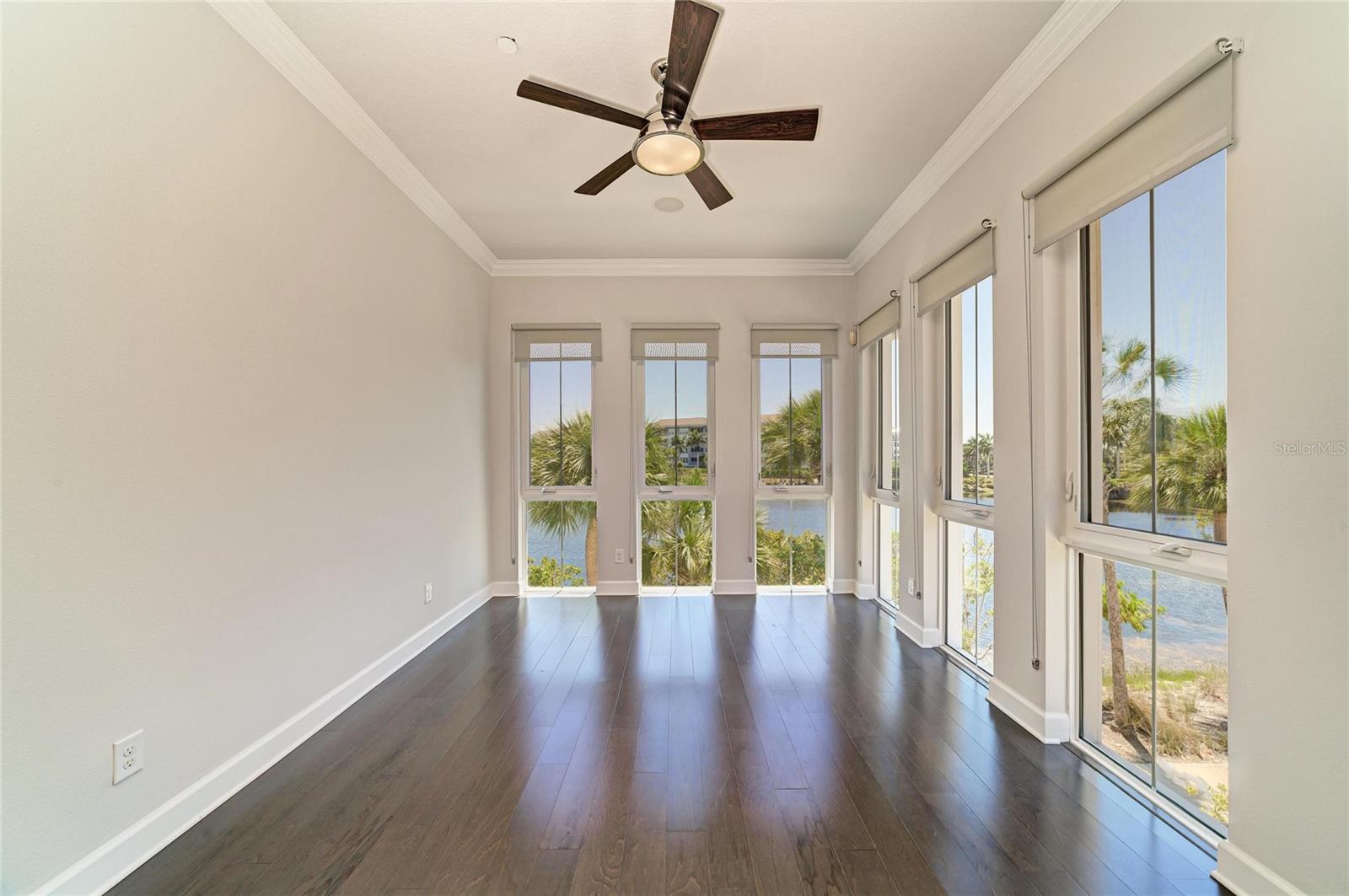 HARBOUR ISLE - MANGROVE WALK - Residential