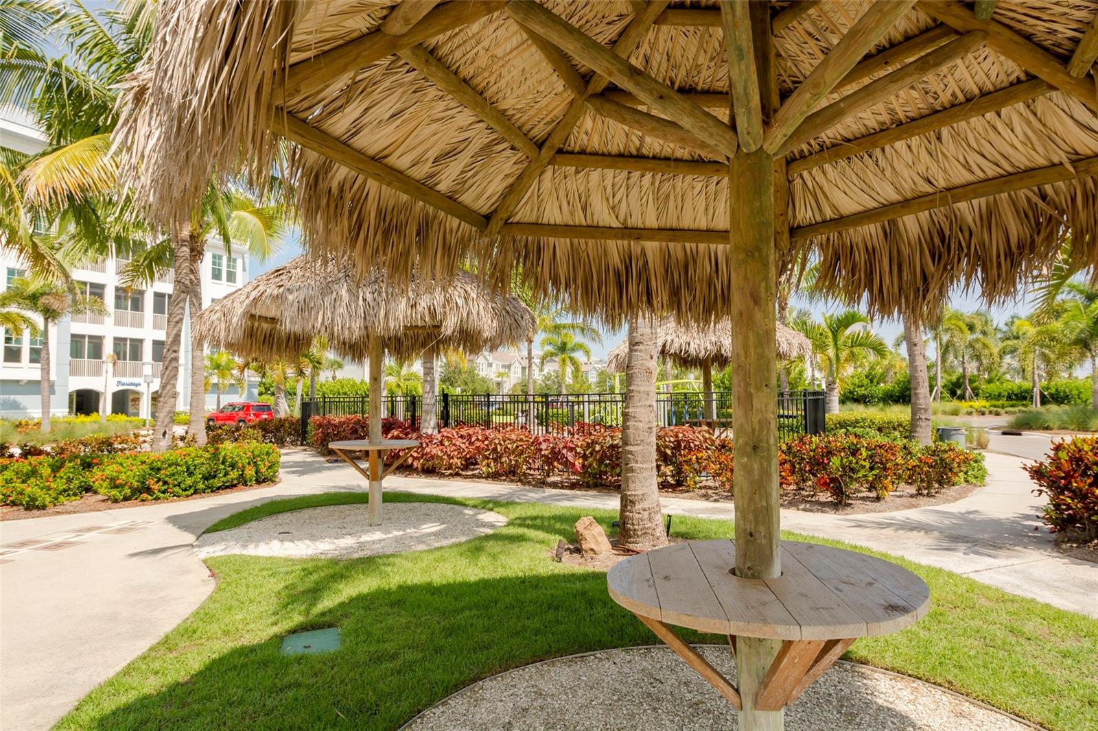 HARBOUR ISLE - MANGROVE WALK - Residential