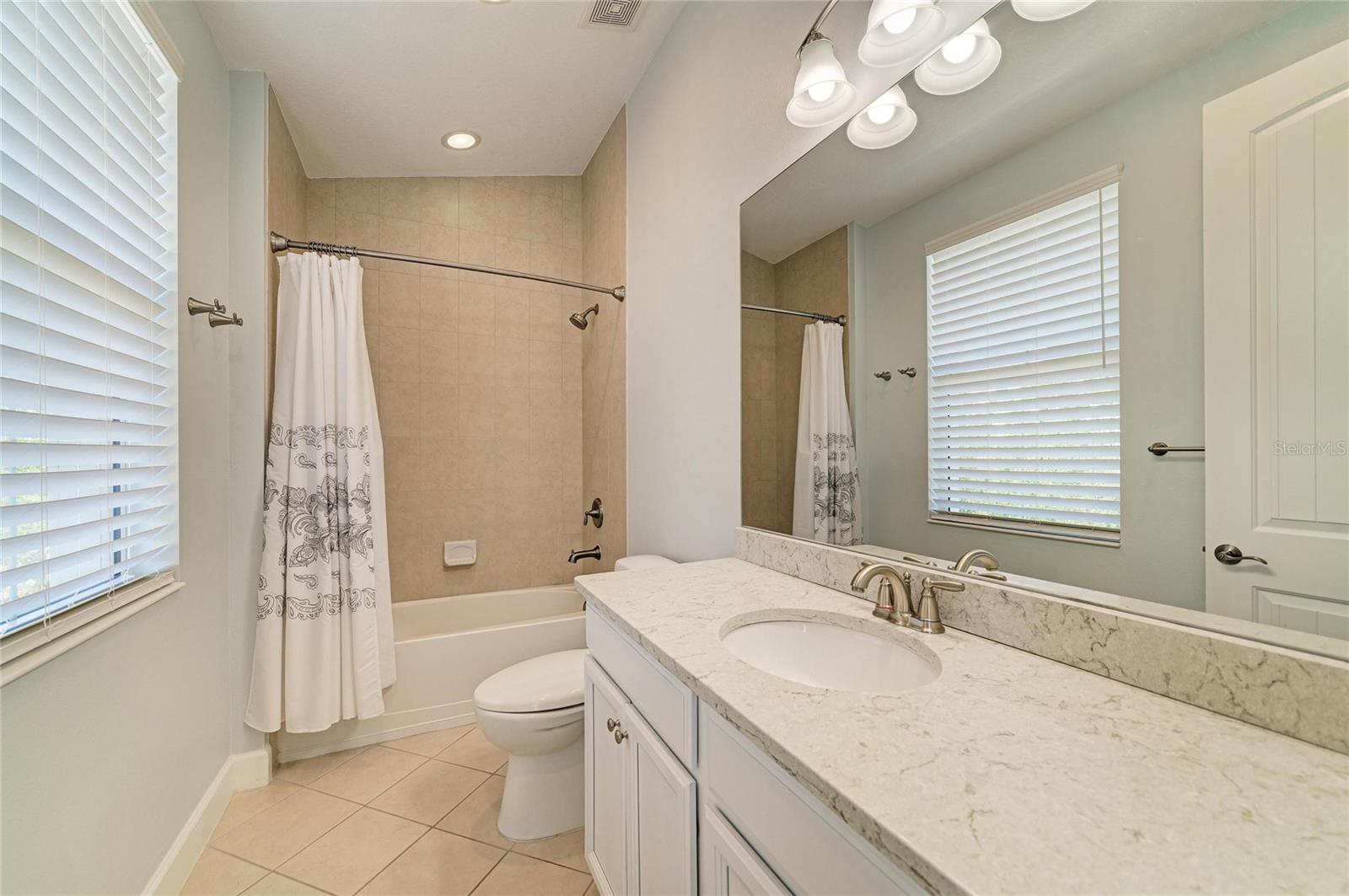 HARBOUR ISLE - MANGROVE WALK - Residential