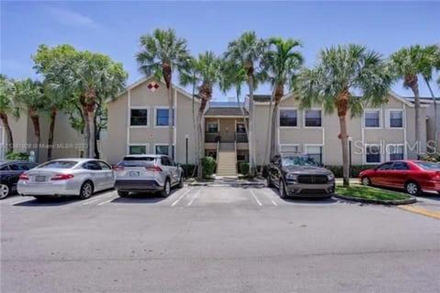 FIRST MONTH FREE
Beautiful and spacious 3-bedroom, 2-bathroom condo for rent in Coral Springs. This bright unit offers a comfortable layout and great natural light. Water bill is included in the rent. The community features a pool and well-maintained common areas. Conveniently located near top-rated schools, supermarkets, Home Depot, parks, restaurants, and major roads. Move-in ready and easy to show!