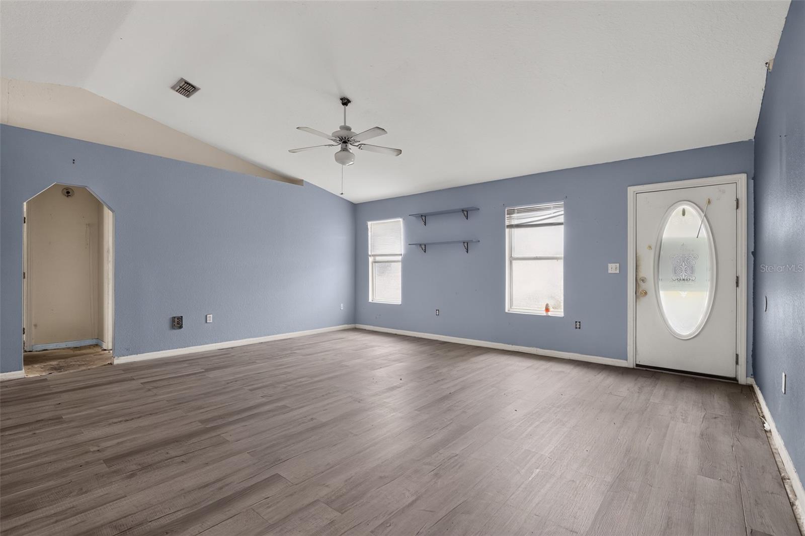 28 PECAN RUN WAY