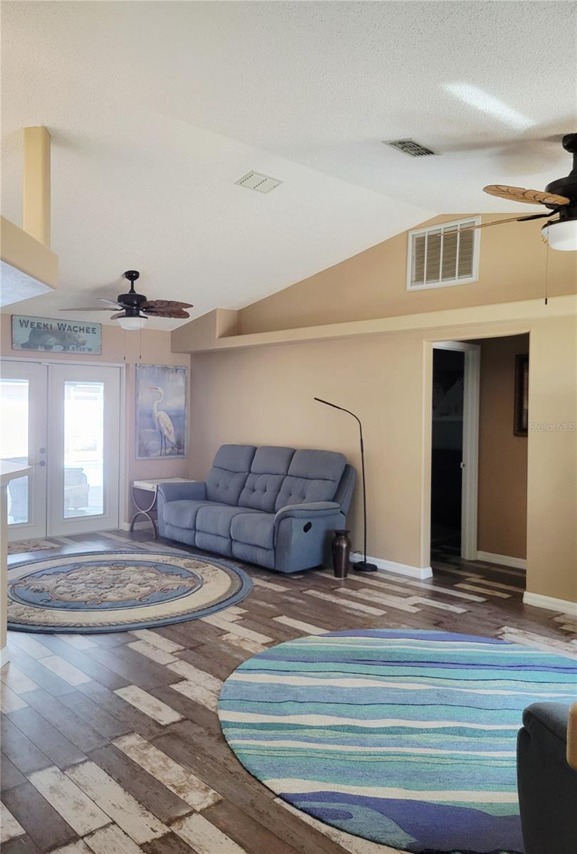 EVANS LAKESIDE HEIGHTS - Residential