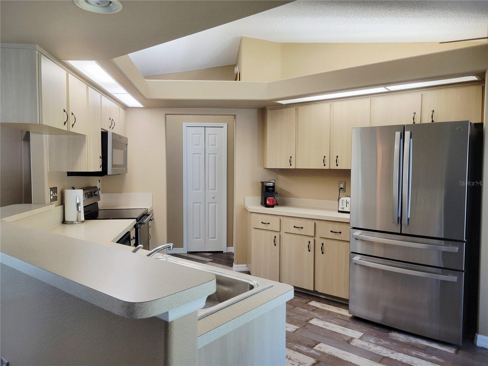 EVANS LAKESIDE HEIGHTS - Residential