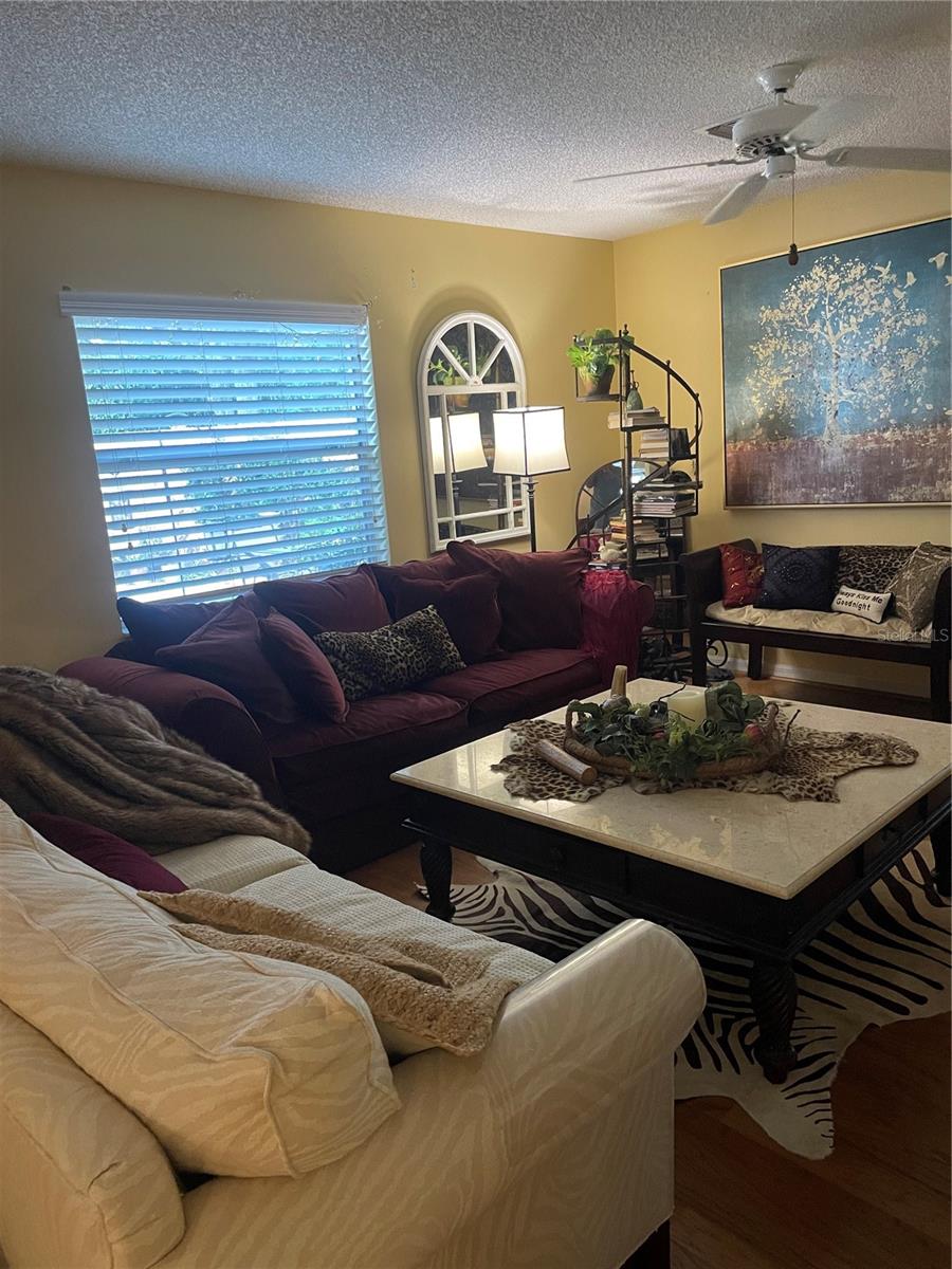 LADY LAKE ORANGE BLOSSOM GARDENS COURTYARD VILLAS - Residential