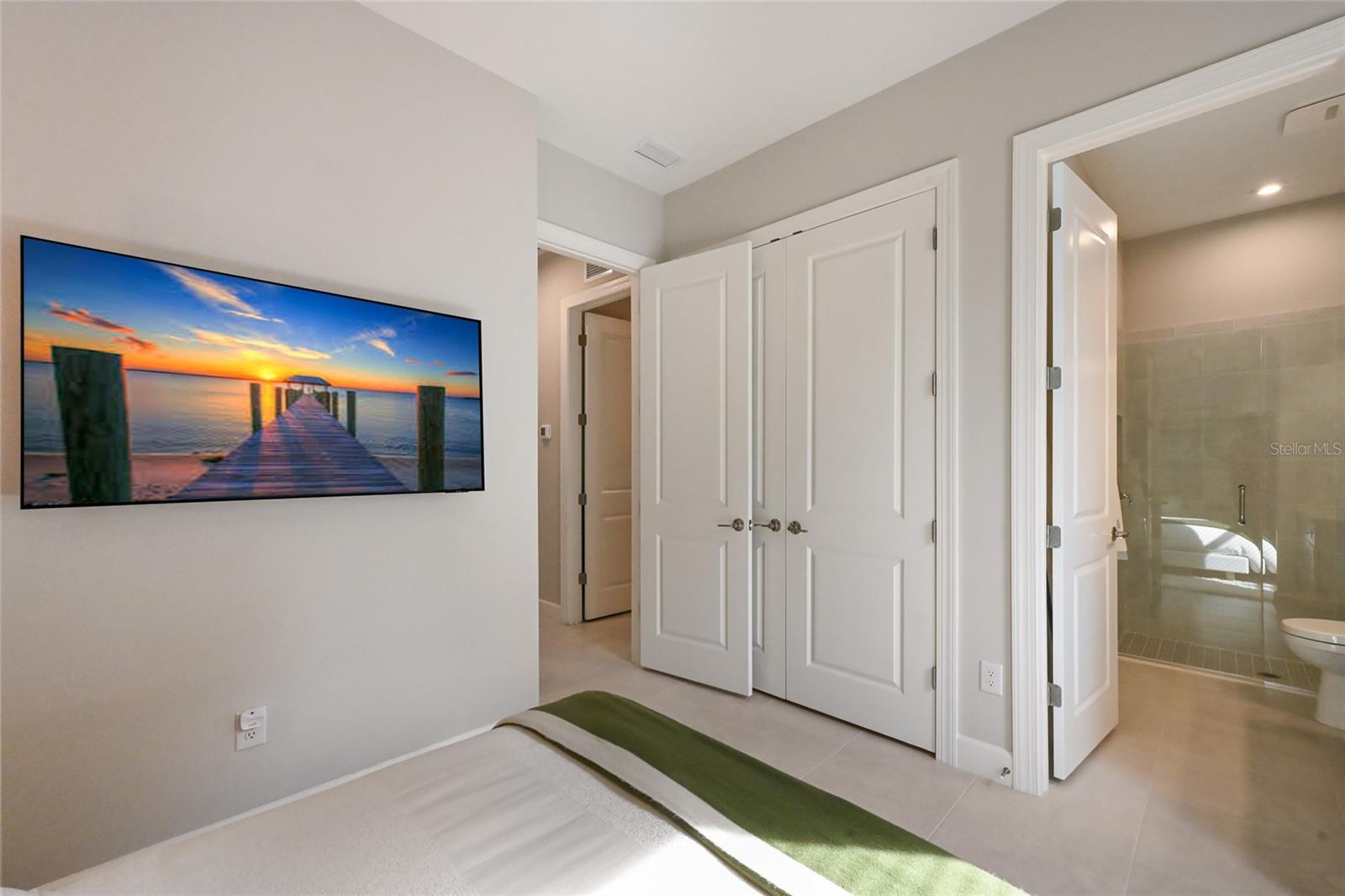 AZARIO ESPLANADE PH II SUBPH C-O - Residential