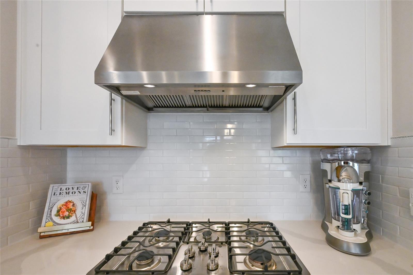 AZARIO ESPLANADE PH II SUBPH C-O - Residential