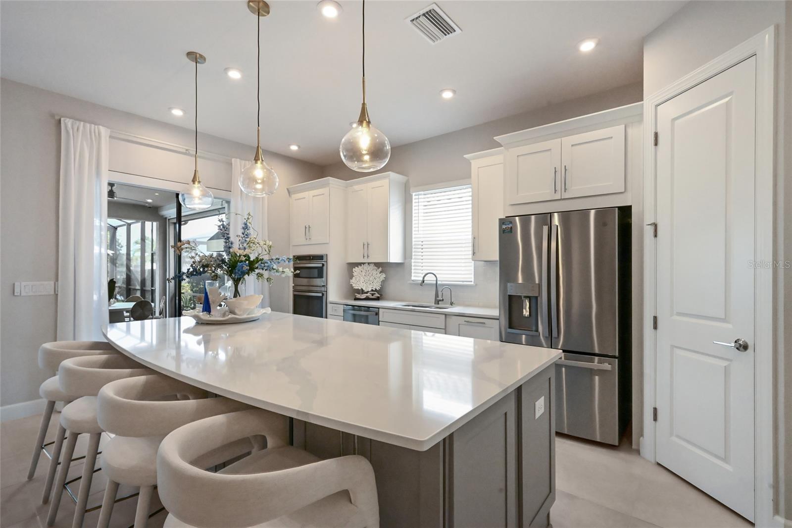 AZARIO ESPLANADE PH II SUBPH C-O - Residential