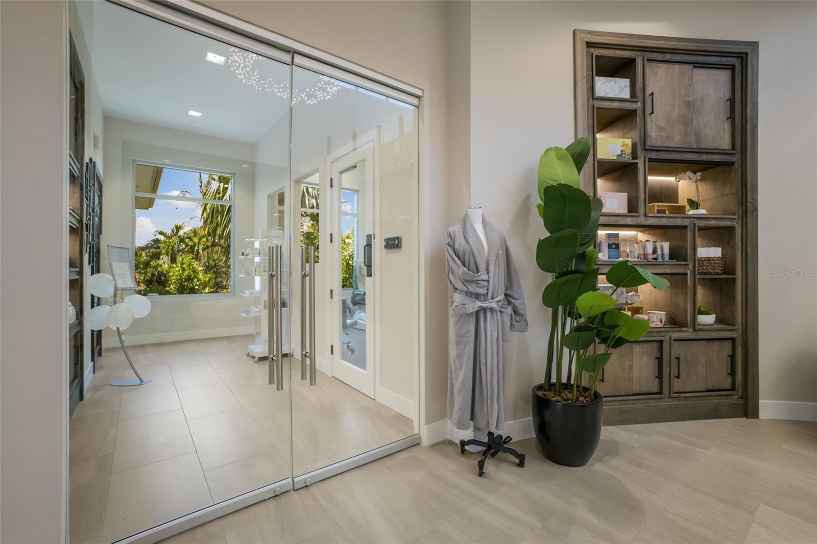 AZARIO ESPLANADE PH II SUBPH C-O - Residential