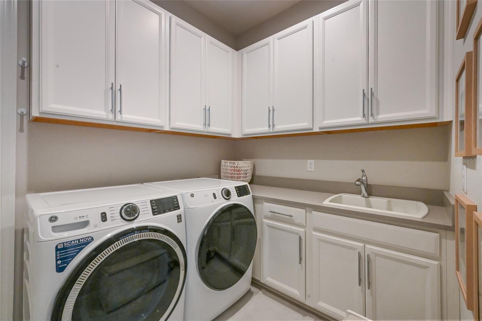 AZARIO ESPLANADE PH II SUBPH C-O - Residential