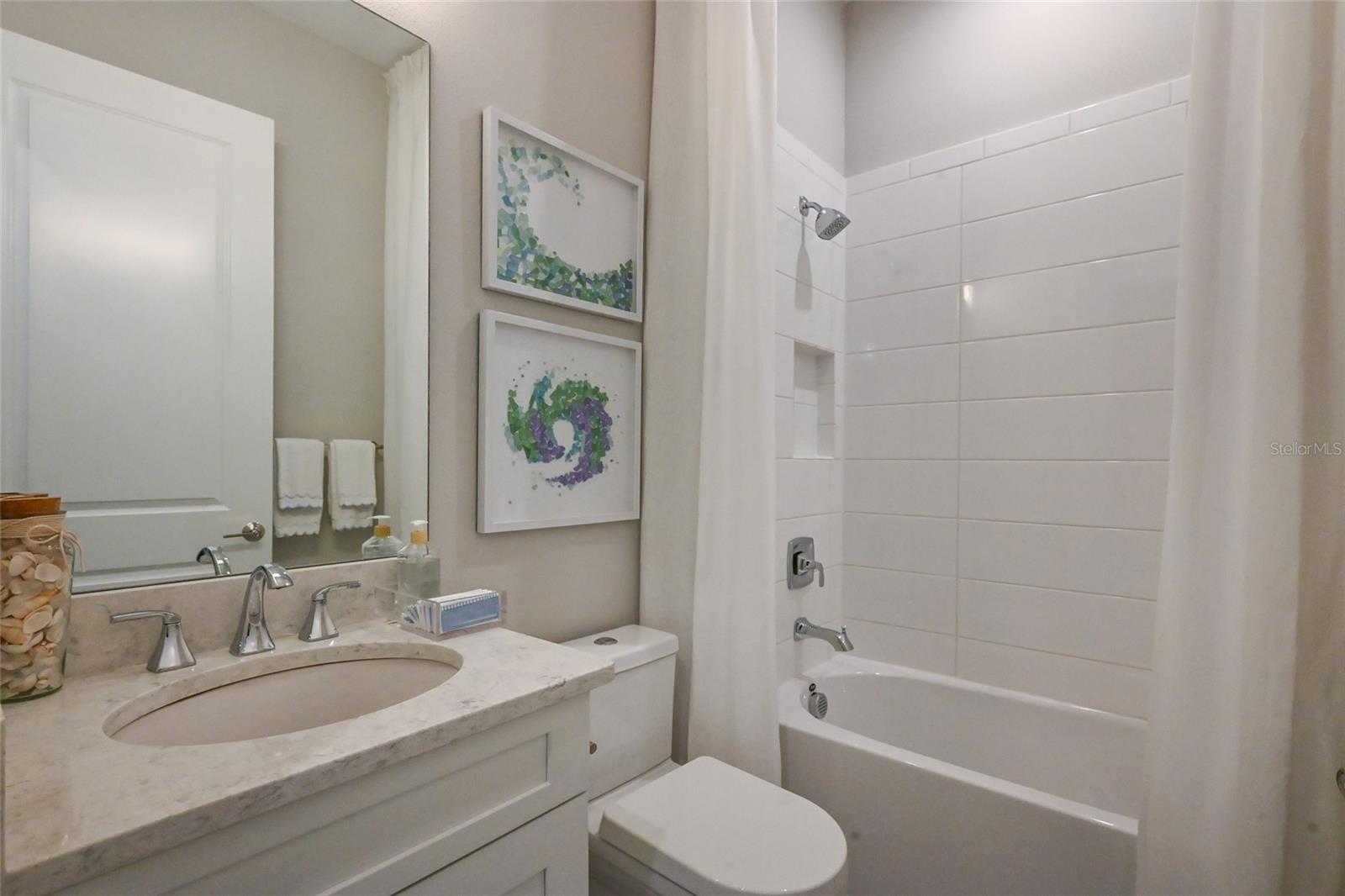 AZARIO ESPLANADE PH II SUBPH C-O - Residential