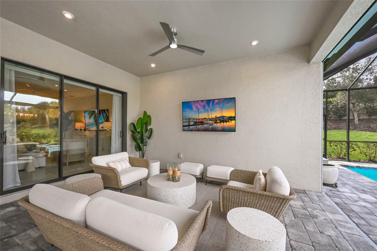 AZARIO ESPLANADE PH II SUBPH C-O - Residential