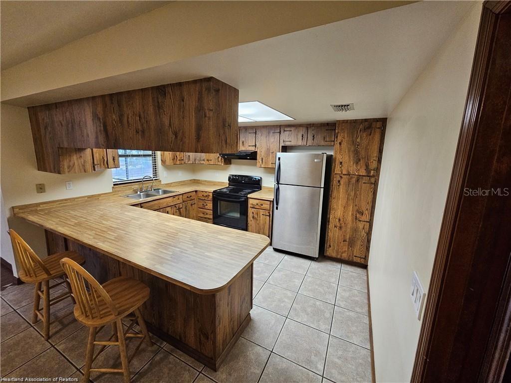 LAKE HAVEN ESTATES SEC 02 - Residential