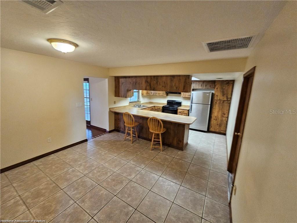 LAKE HAVEN ESTATES SEC 02 - Residential