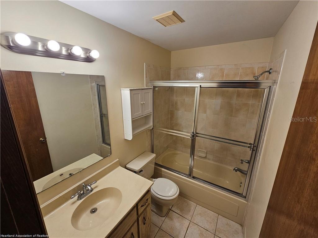 LAKE HAVEN ESTATES SEC 02 - Residential