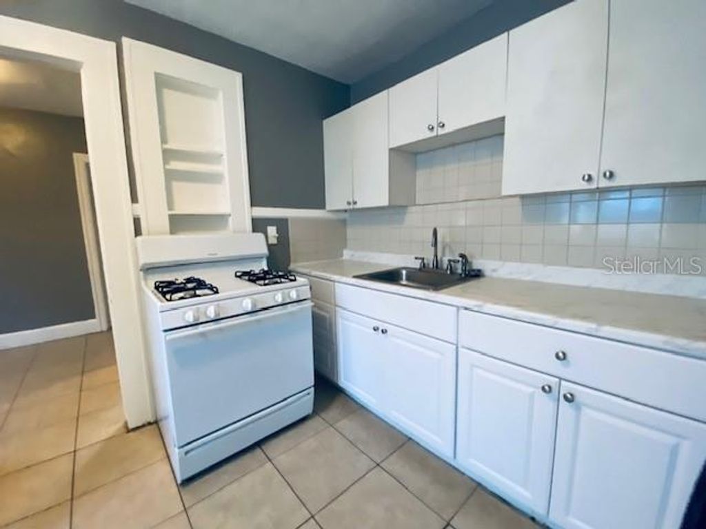 Photo of 1960 4th Avenue N #5, St Petersburg, FL 33713 (MLS # TB8467581)