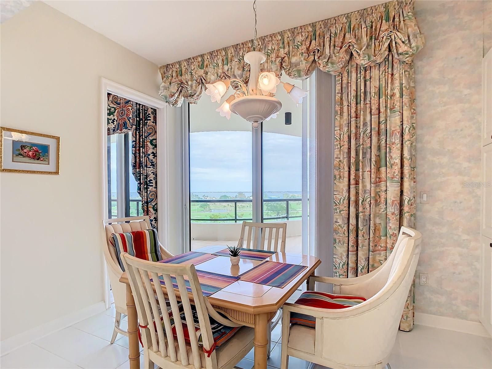 L AMBIANCE AT LONGBOAT KEY CLUB PH 02 - Residential