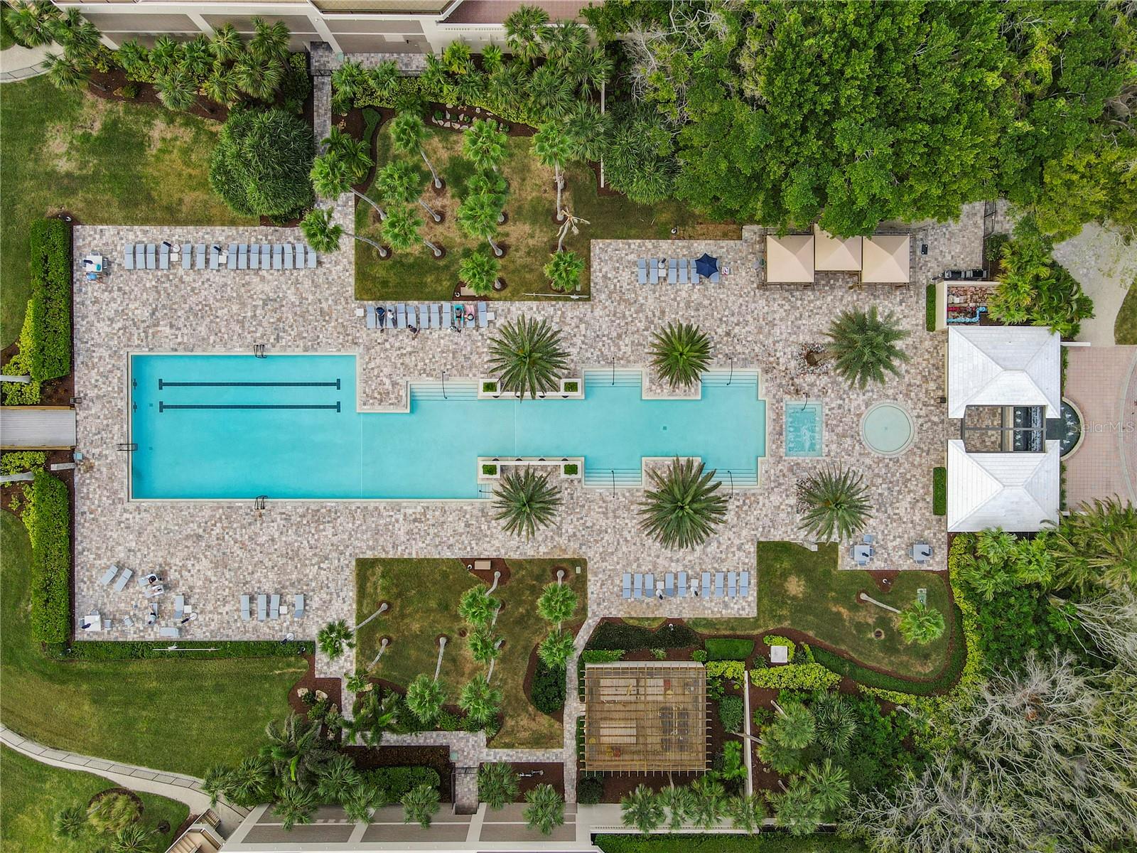 L AMBIANCE AT LONGBOAT KEY CLUB PH 02 - Residential