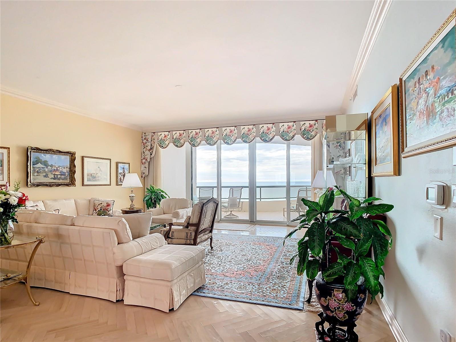 L AMBIANCE AT LONGBOAT KEY CLUB PH 02 - Residential