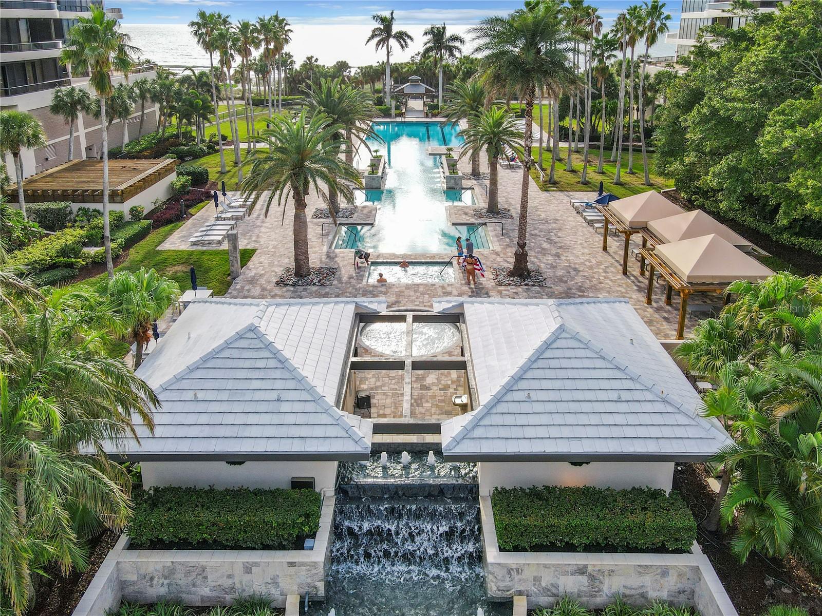 L AMBIANCE AT LONGBOAT KEY CLUB PH 02 - Residential