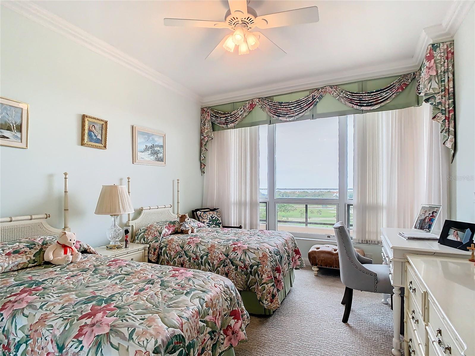 L AMBIANCE AT LONGBOAT KEY CLUB PH 02 - Residential