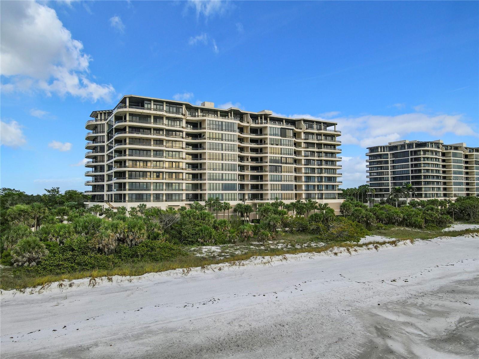 L AMBIANCE AT LONGBOAT KEY CLUB PH 02 - Residential
