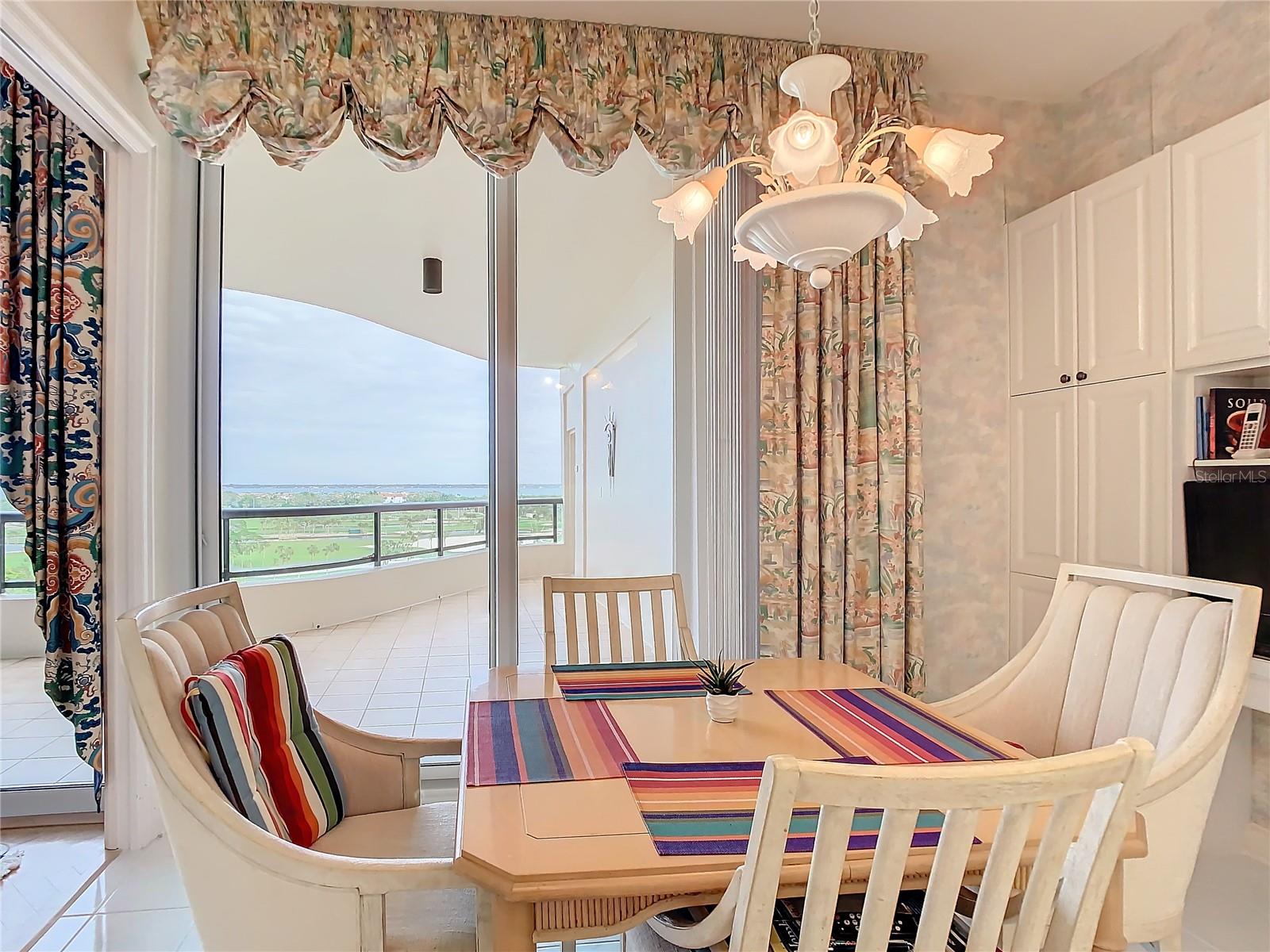 L AMBIANCE AT LONGBOAT KEY CLUB PH 02 - Residential