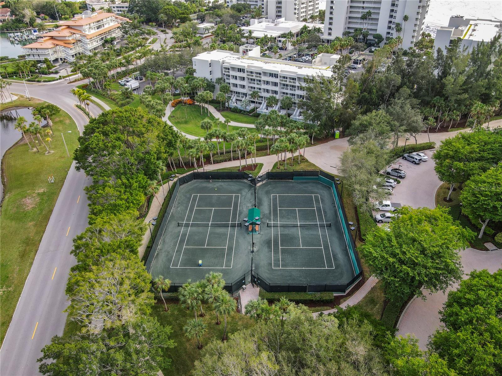 L AMBIANCE AT LONGBOAT KEY CLUB PH 02 - Residential