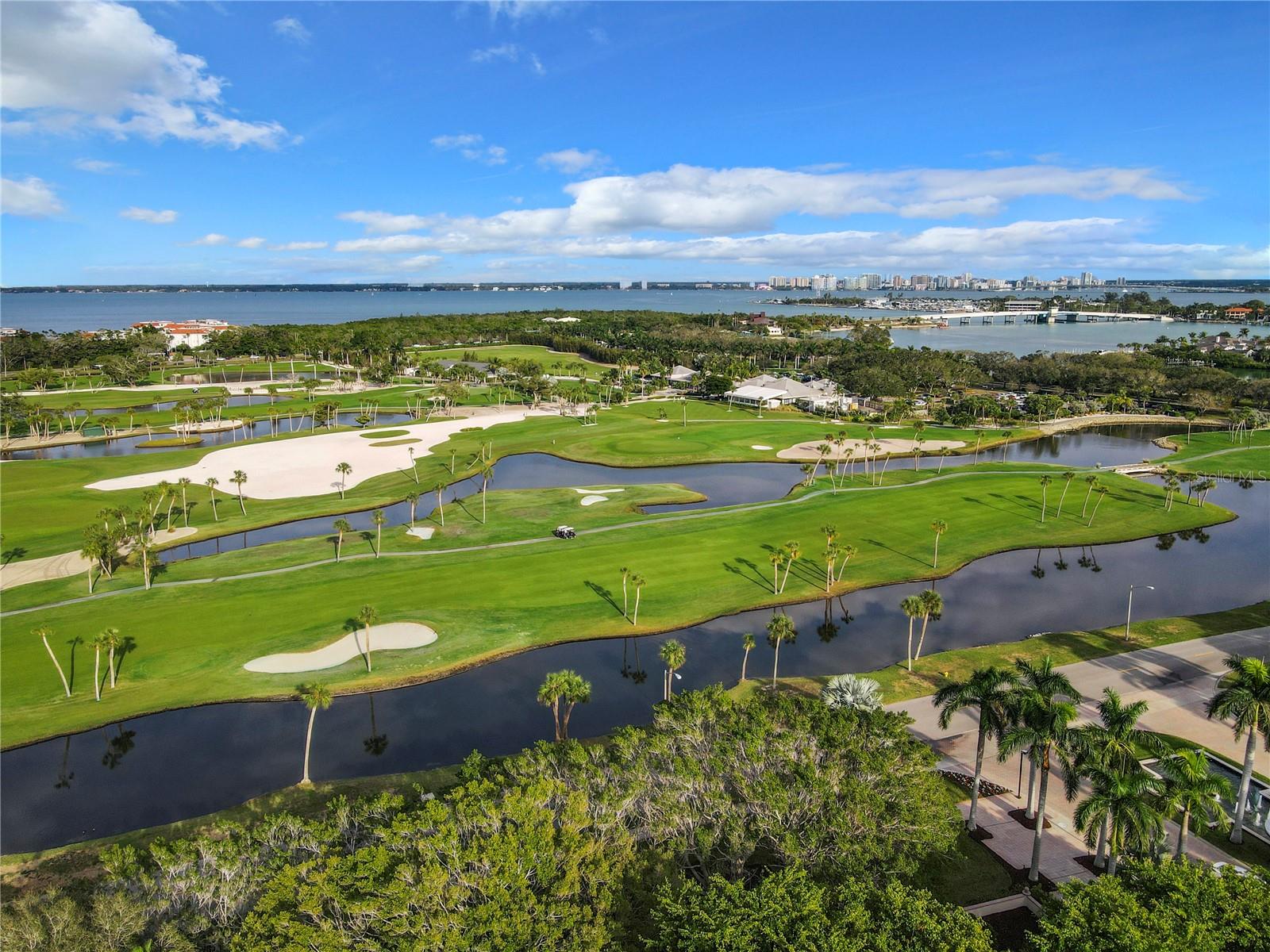 L AMBIANCE AT LONGBOAT KEY CLUB PH 02 - Residential