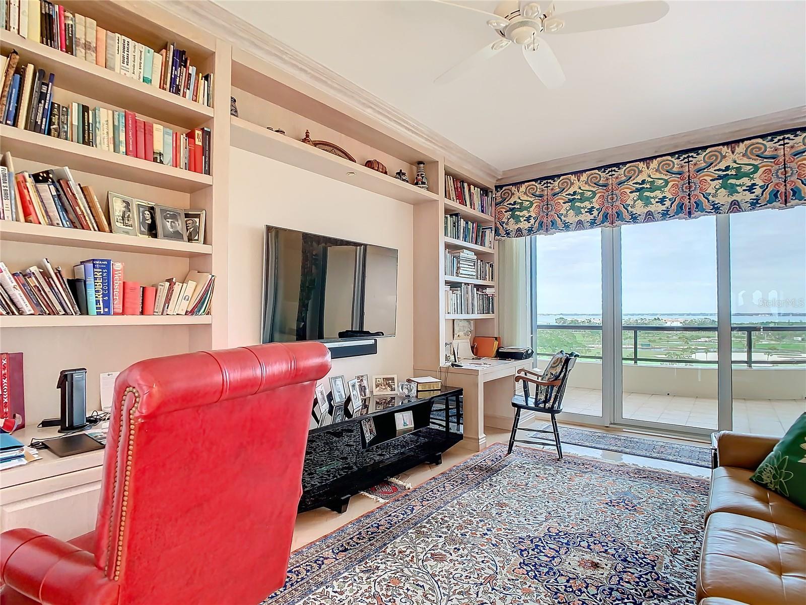 L AMBIANCE AT LONGBOAT KEY CLUB PH 02 - Residential