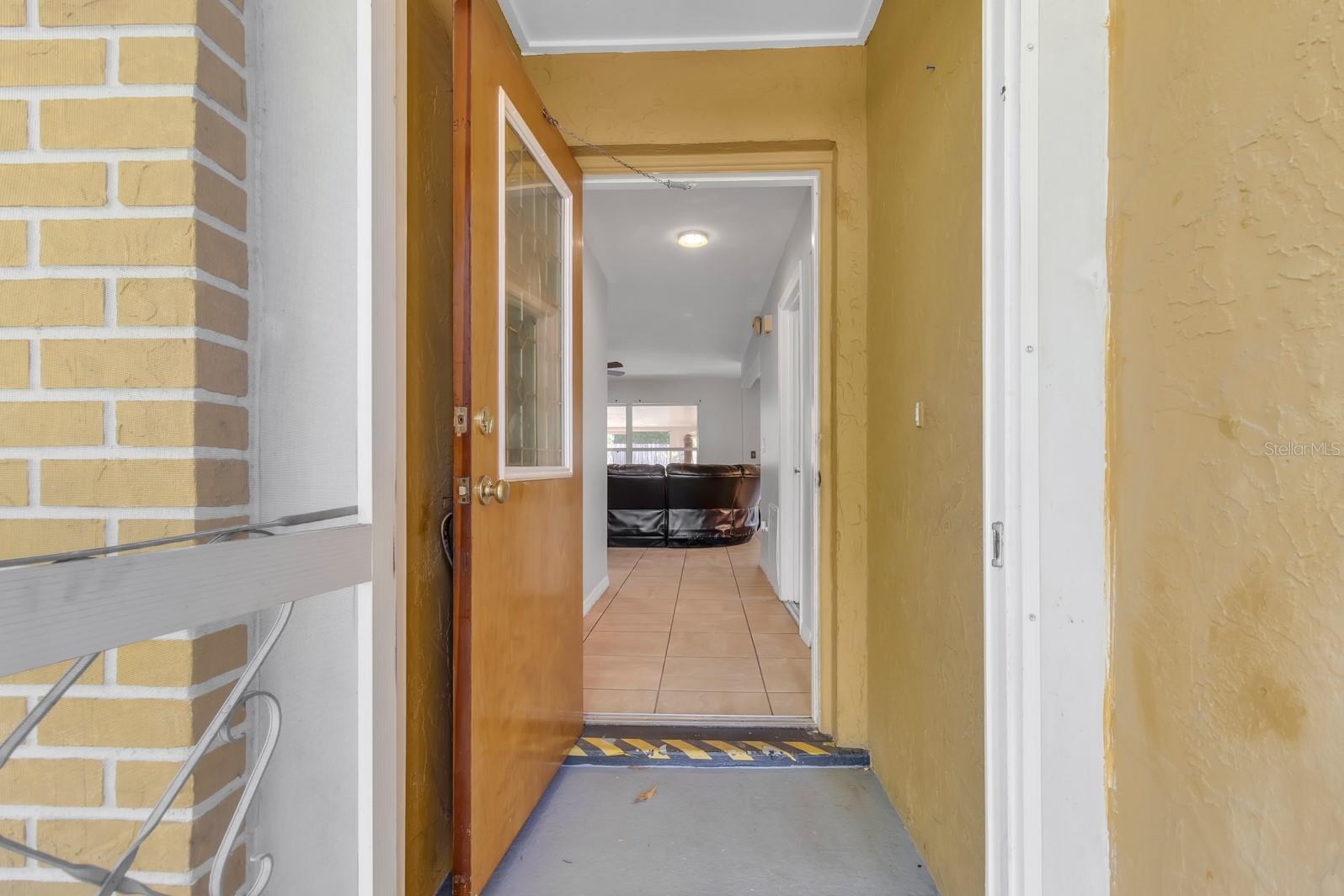 11253 CARRIAGE COURT