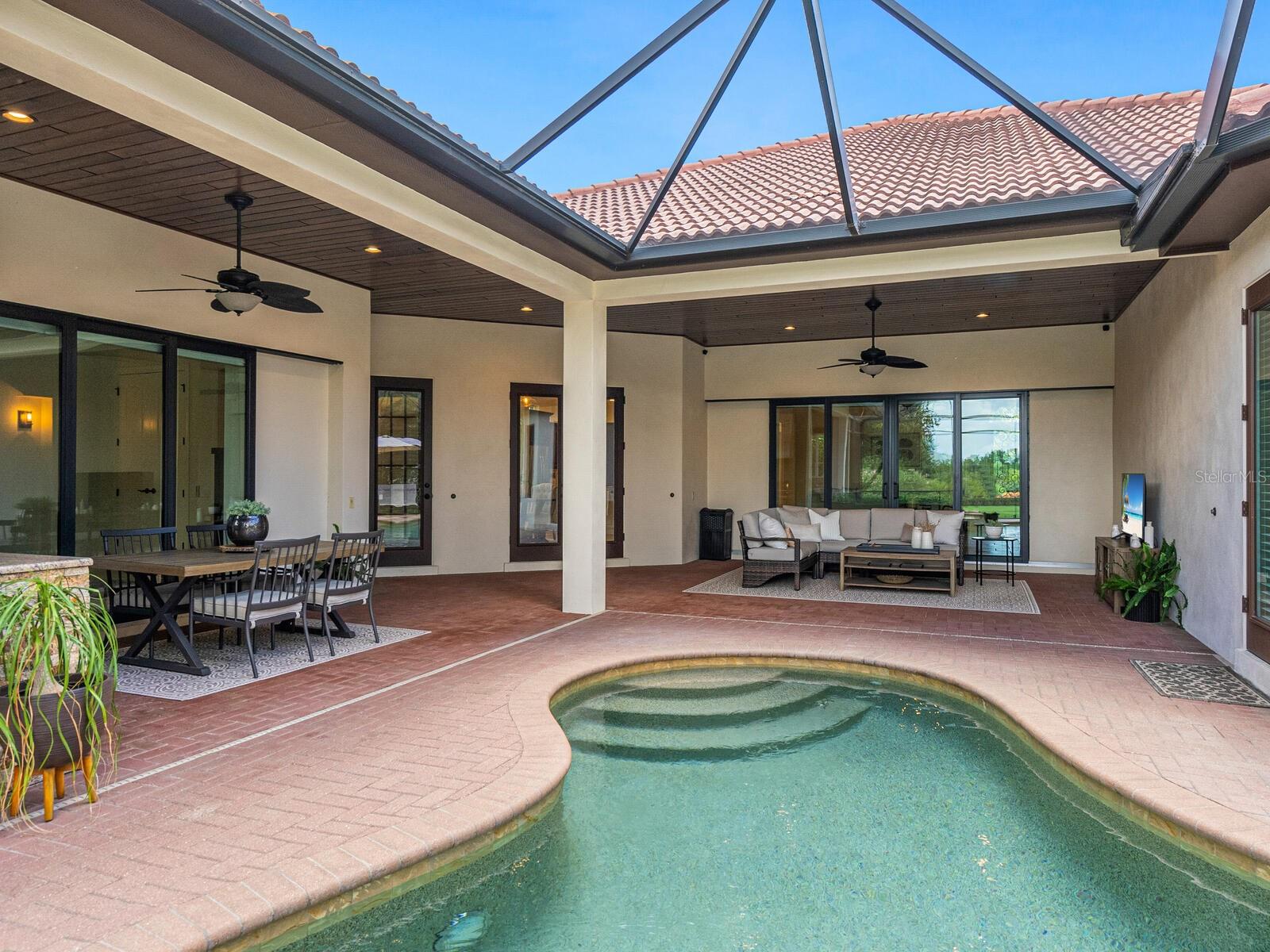 LAKE CLUB PH II UNIT 1-A - Residential