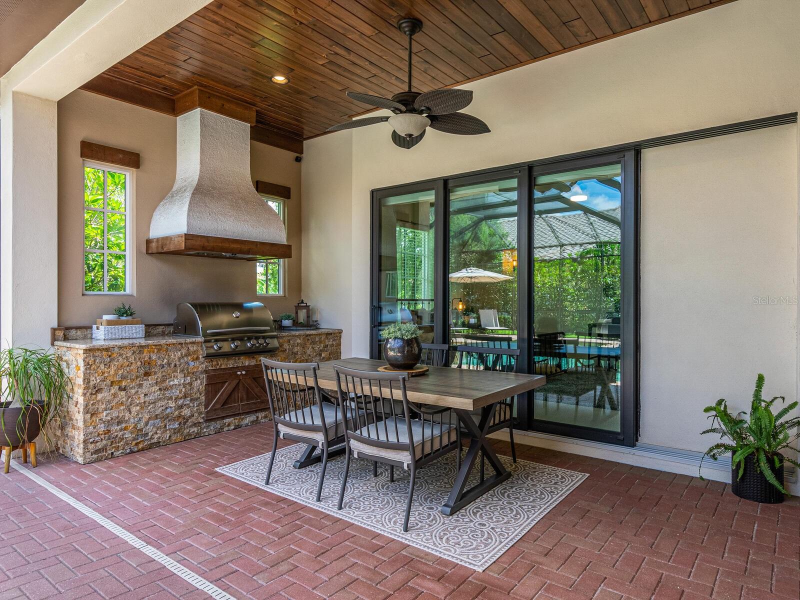 LAKE CLUB PH II UNIT 1-A - Residential