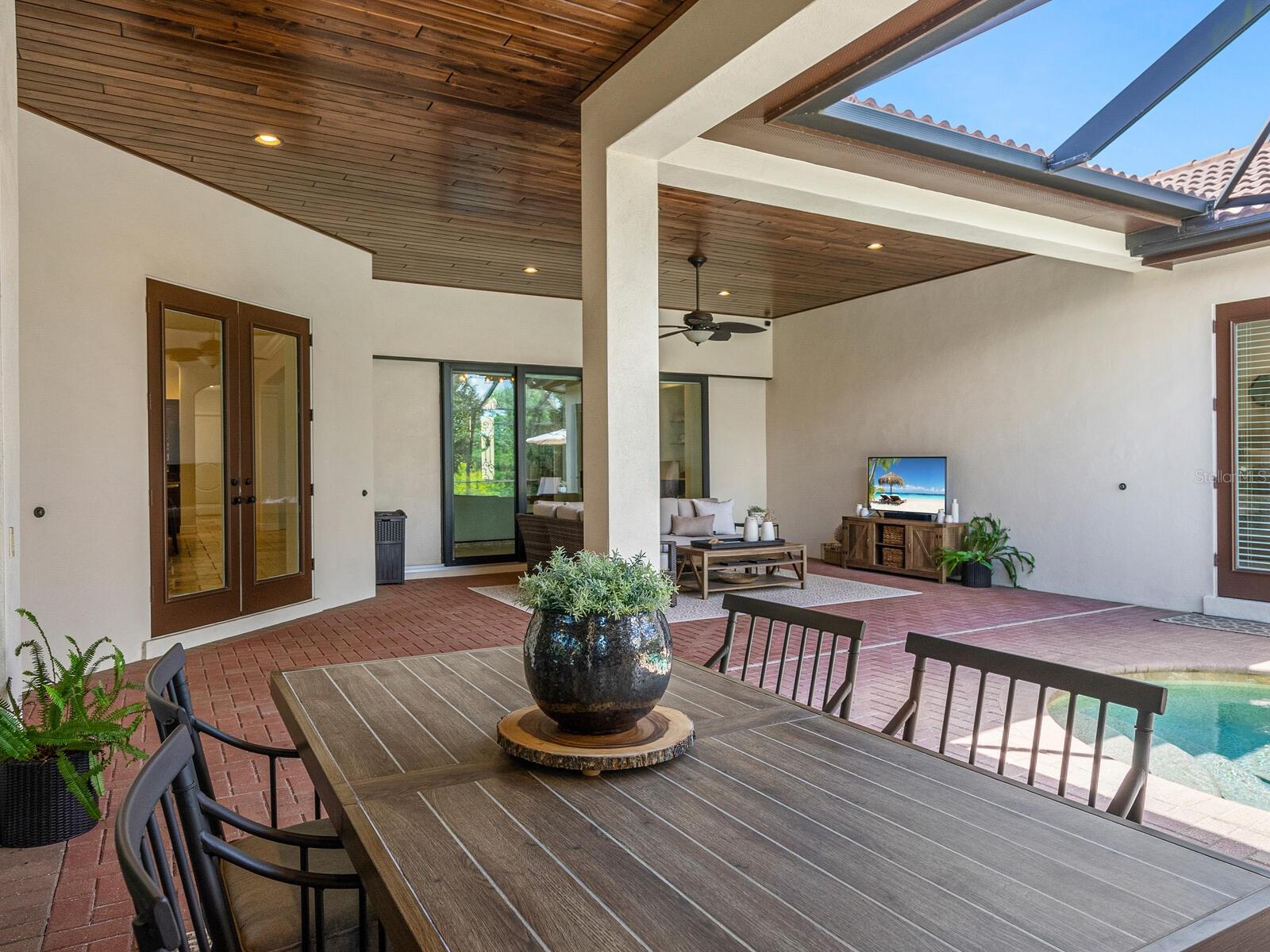 LAKE CLUB PH II UNIT 1-A - Residential