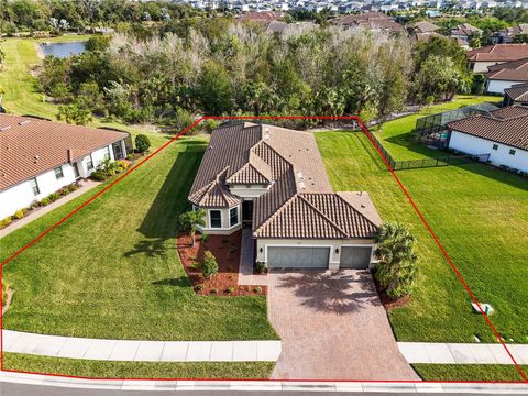 A home in PALMETTO