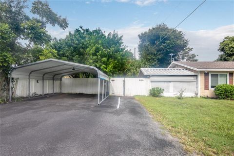 A home in EUSTIS