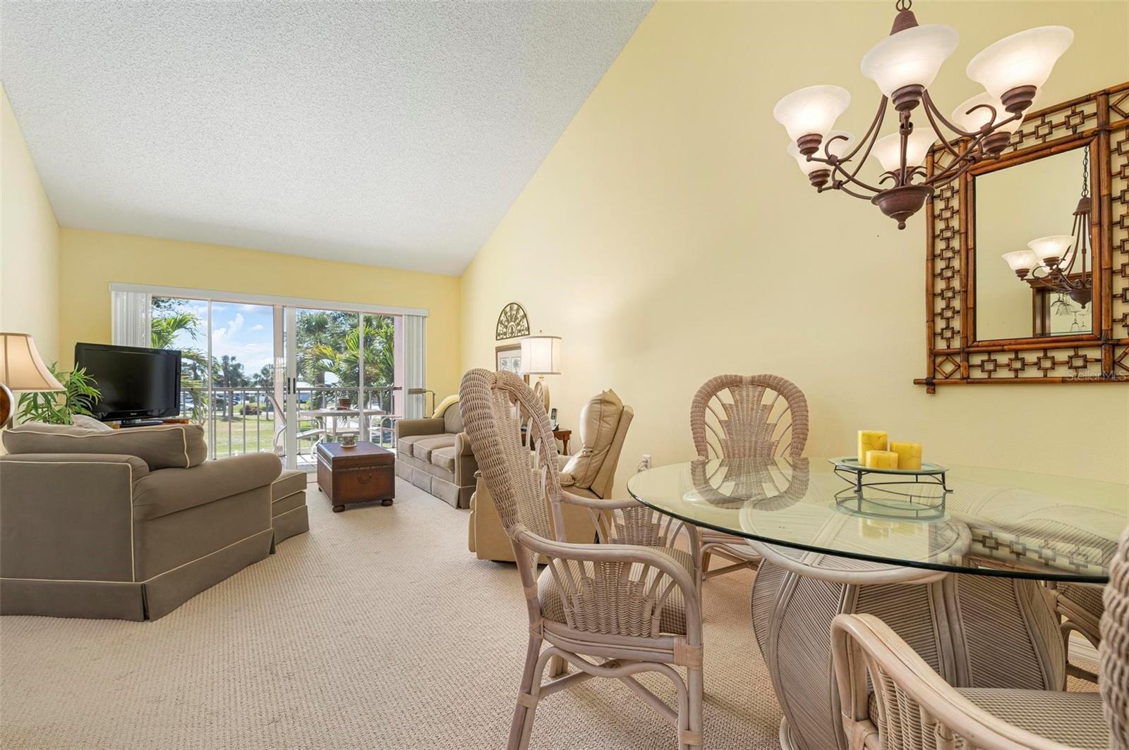458 CERROMAR ROAD 483