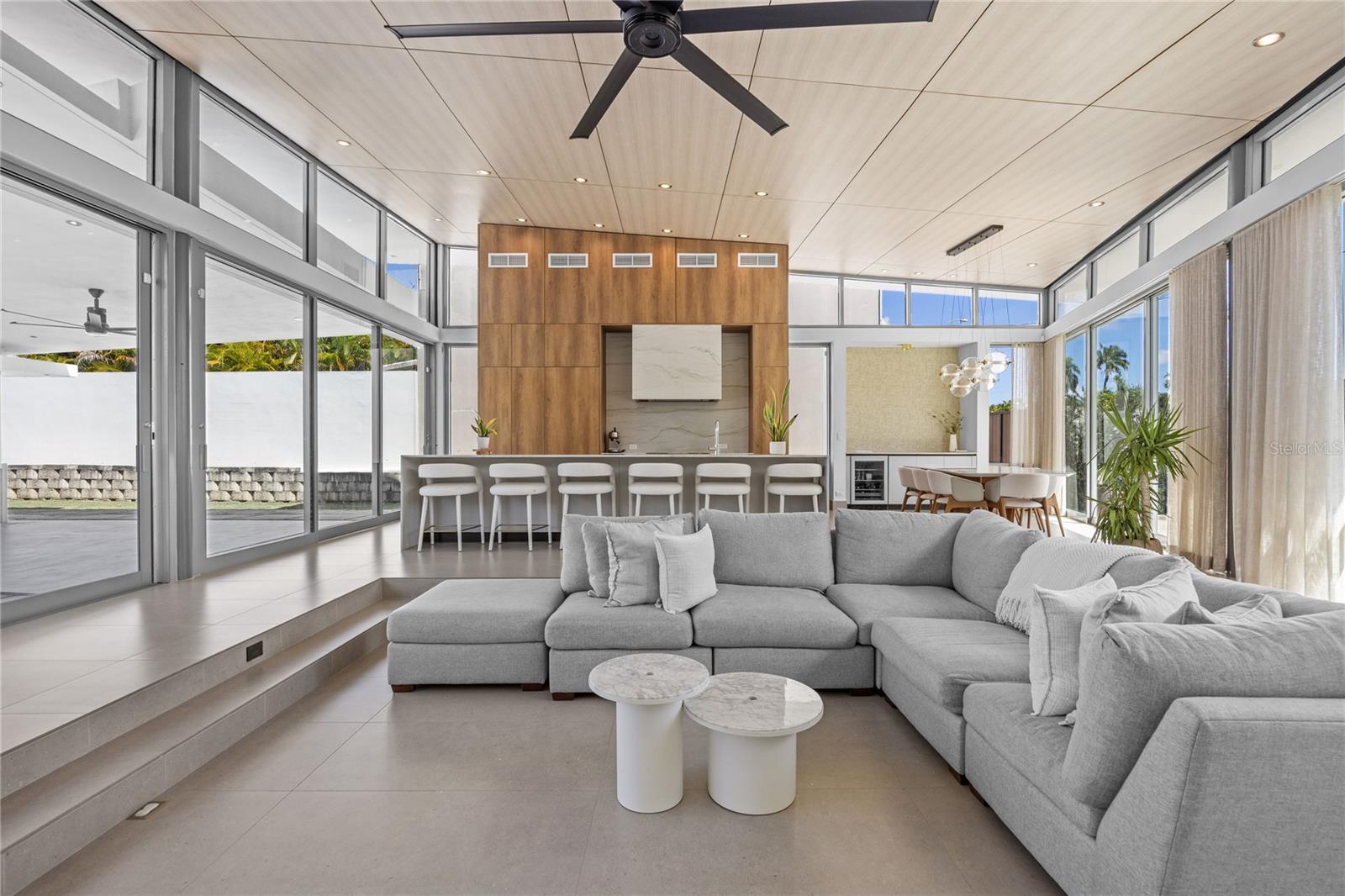 GARDEN HILLS NORTE - Residential