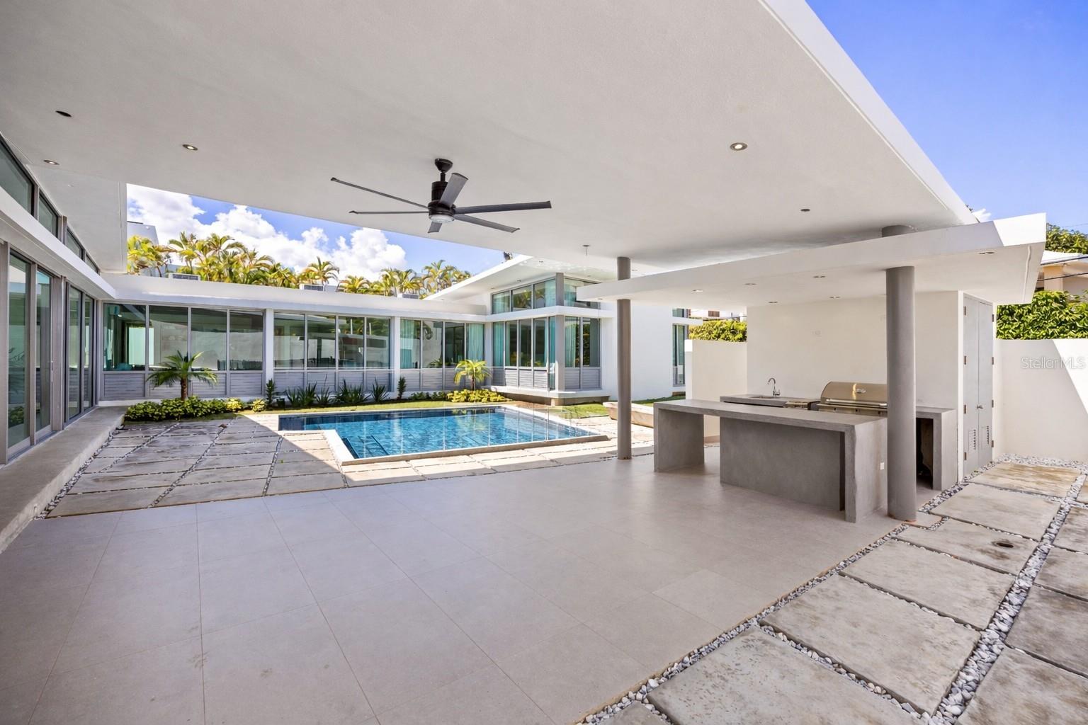 GARDEN HILLS NORTE - Residential