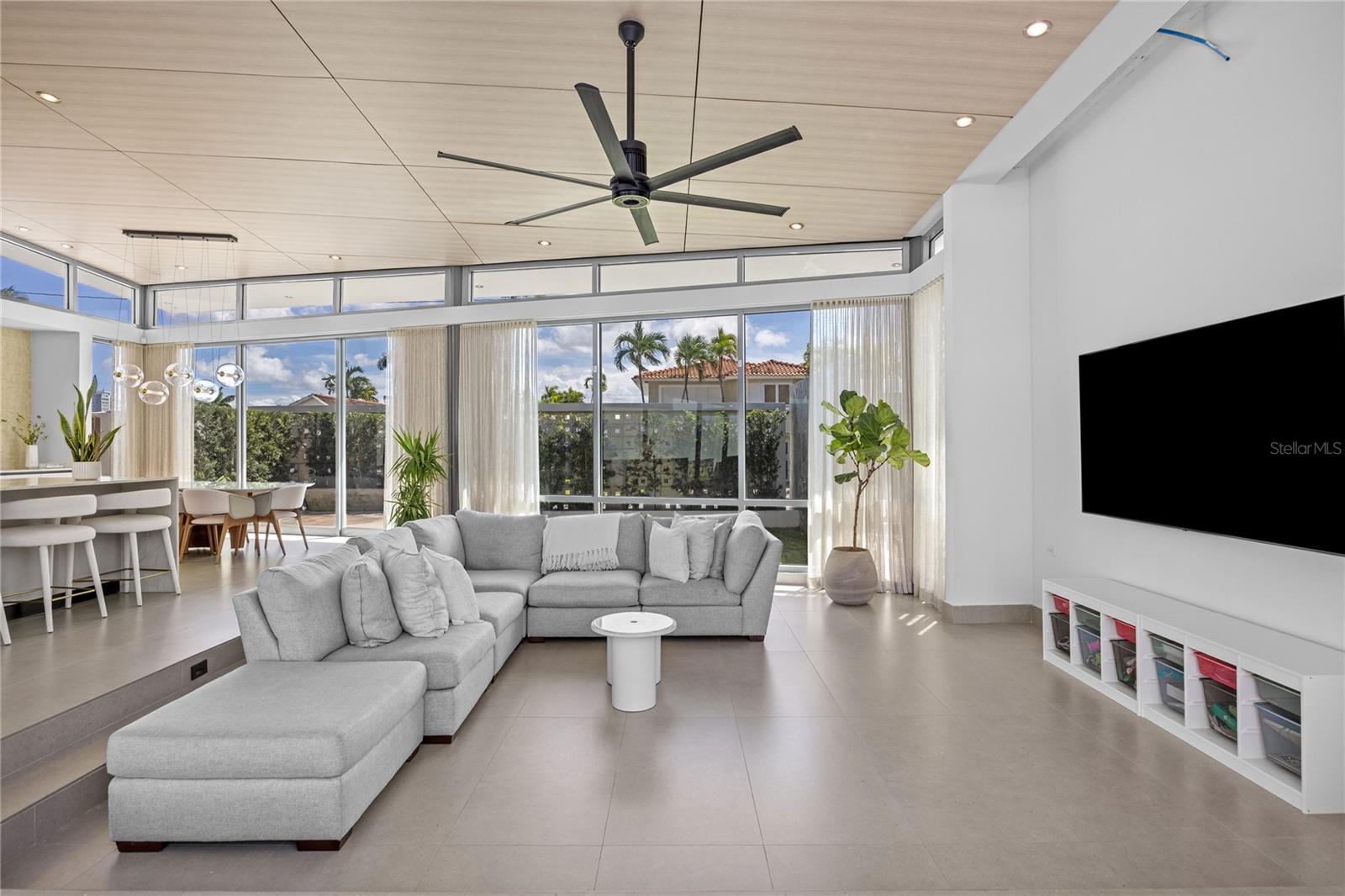 GARDEN HILLS NORTE - Residential