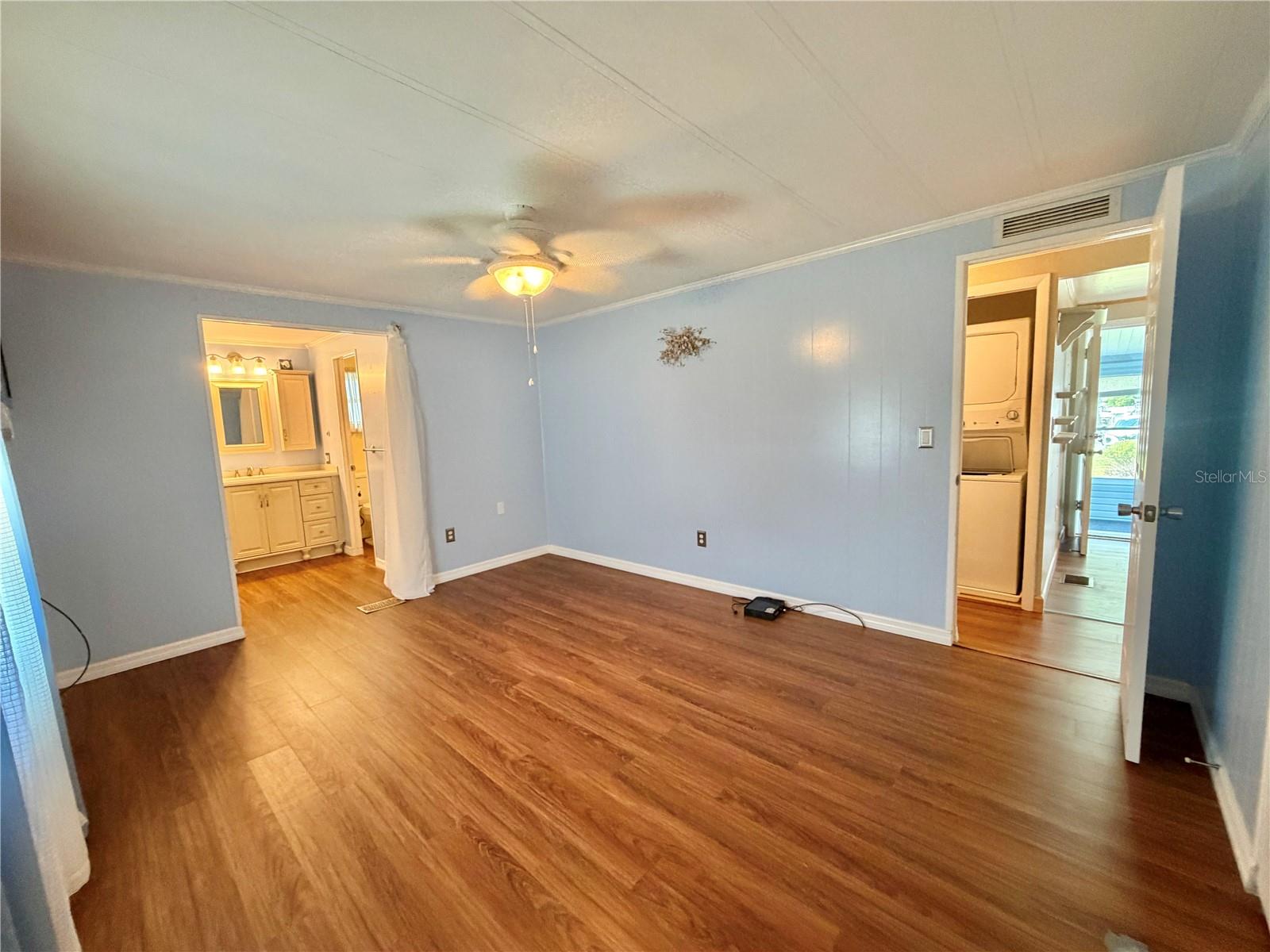 HAWTHORNE AT LEESBURG A COOP - Residential
